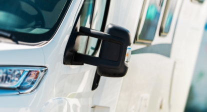 Historic tourism in Charleston and Beaufort drives steady motorcoach demand. See how South Carolina visitation data shapes seasonality, group travel volume, and reliable charter work along the coast.