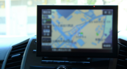 Learn why route familiarity remains an important skill for chauffeur drivers and how local knowledge can complement GPS technology to improve service and efficiency.