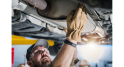 Learn which pre-trip safety checks stretch limousine drivers should prioritize to improve passenger safety, prevent service interruptions, and protect vehicle reliability.